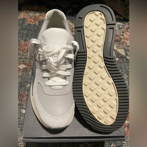 Gray/green women’s Everlane athletic shoe. Brand new, never worn.